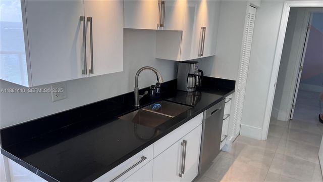 16485 Collins Avenue 2334, Sunny Isles Beach, FL 33160