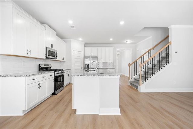 3847 Lockaby Way, Lawrenceville, GA 30044