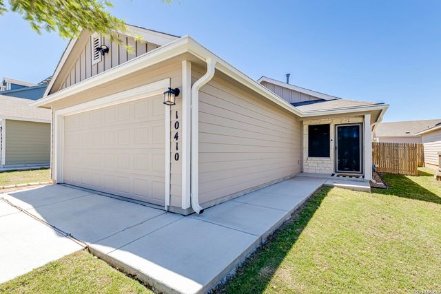 10410 McClintock Dr, Converse, TX 78109