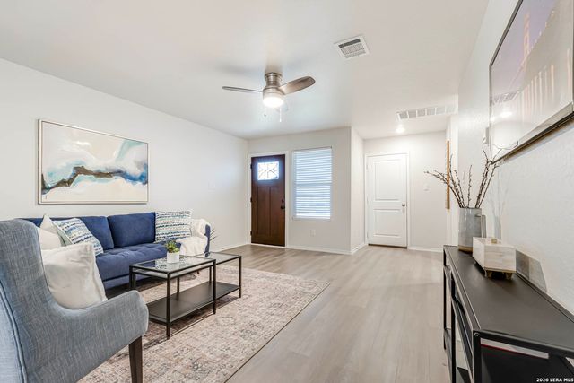 10410 McClintock Dr, Converse, TX 78109