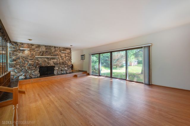 36461 N US Highway 45, Lake Villa, IL 60046