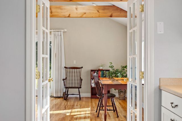 30 Tadmuck Road, Westford, MA 01886