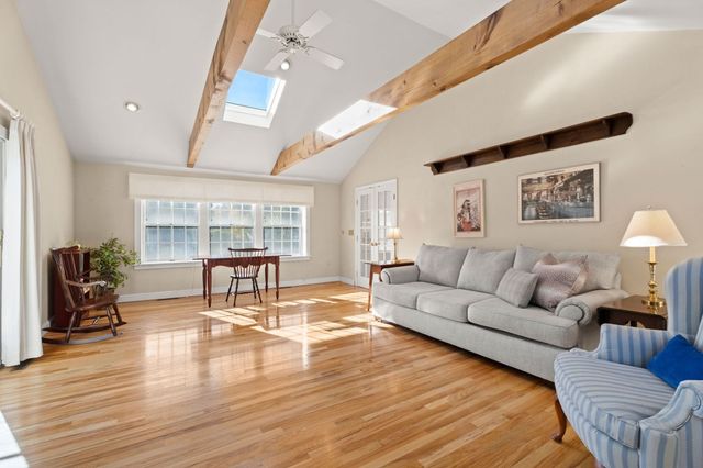 30 Tadmuck Road, Westford, MA 01886