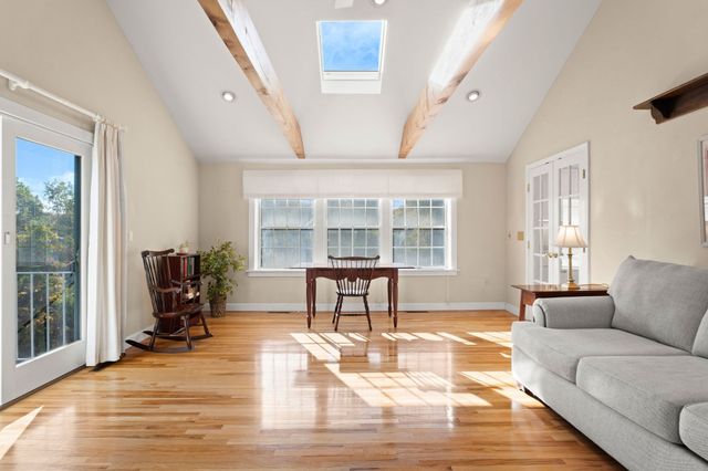 30 Tadmuck Road, Westford, MA 01886