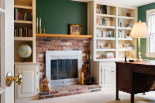 30 Tadmuck Road, Westford, MA 01886