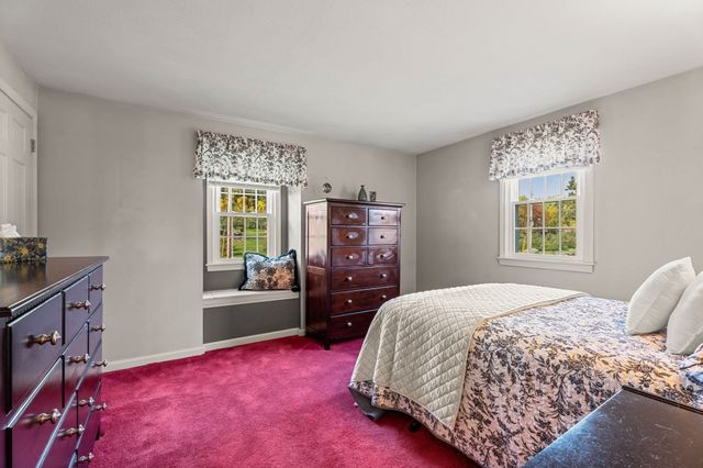 30 Tadmuck Road, Westford, MA 01886