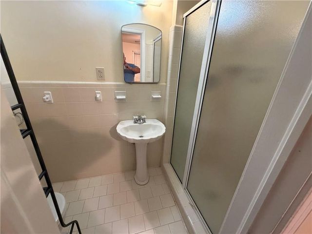 2022 Woodbine Terrace, Atlanta, GA 30329