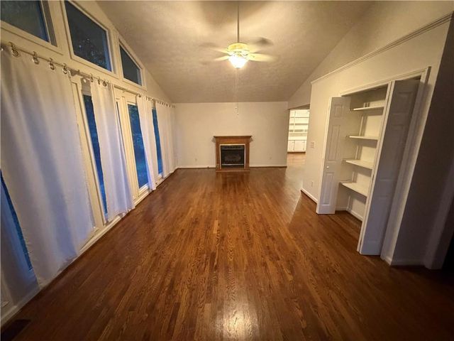 2022 Woodbine Terrace, Atlanta, GA 30329