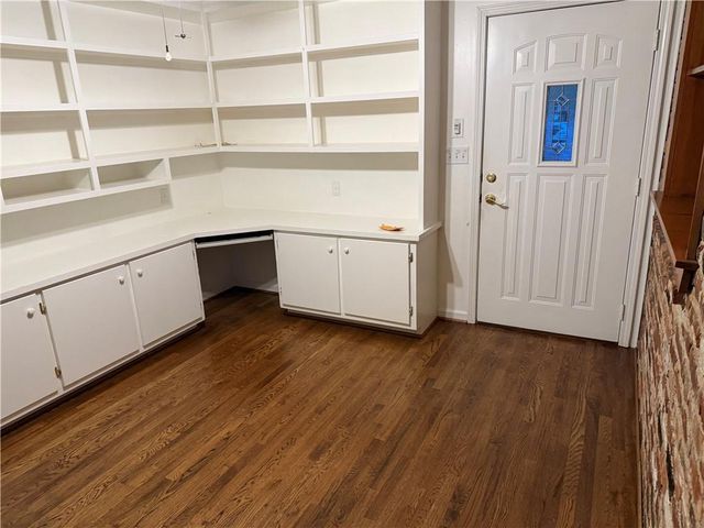 2022 Woodbine Terrace, Atlanta, GA 30329