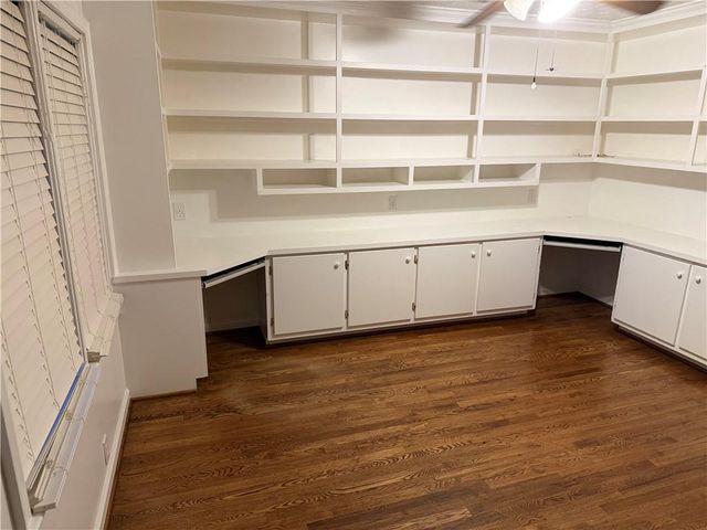 2022 Woodbine Terrace, Atlanta, GA 30329