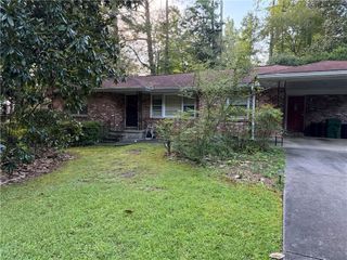 2022 Woodbine Terrace, Atlanta, GA 30329