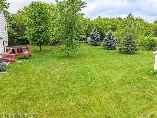 4432 N Belsay Road, Flint, MI 48506