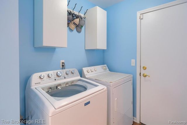 4432 N Belsay Road, Flint, MI 48506