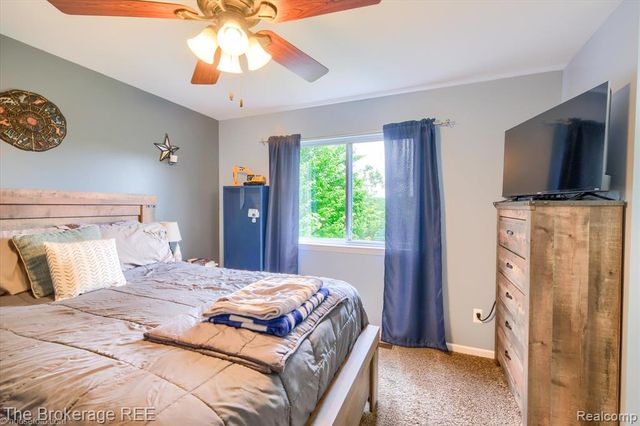 4432 N Belsay Road, Flint, MI 48506