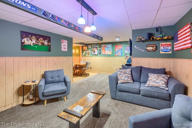 4432 N Belsay Road, Flint, MI 48506