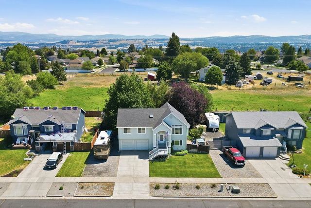 8808 N Maple St, Spokane, WA 99208