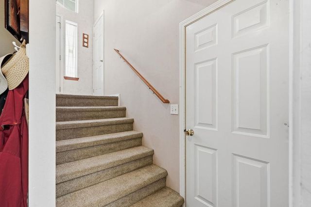 8808 N Maple St, Spokane, WA 99208