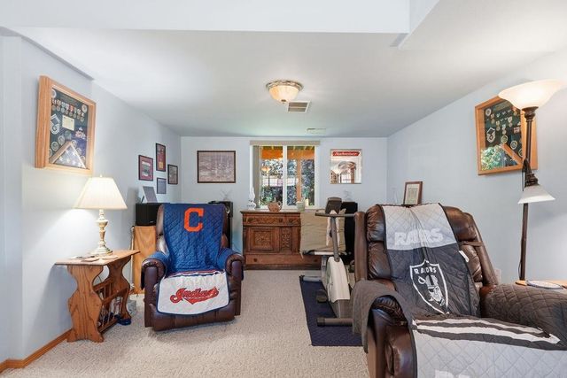 8808 N Maple St, Spokane, WA 99208