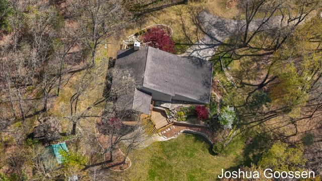 5742 Timber Canyon Bend Ne, Cannon Twp, MI 49306