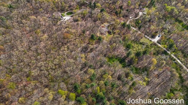 5742 Timber Canyon Bend Ne, Cannon Twp, MI 49306