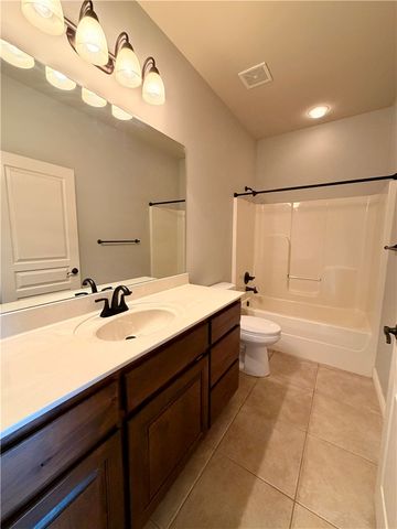706 Gleneagle Lane, Cave Springs, AR 72718