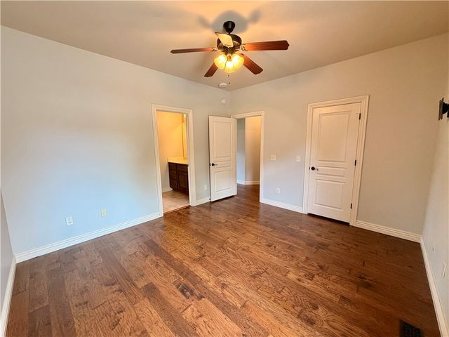 706 Gleneagle Lane, Cave Springs, AR 72718