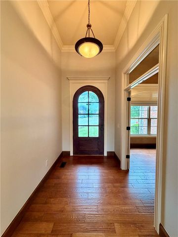 706 Gleneagle Lane, Cave Springs, AR 72718