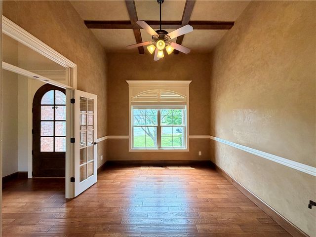 706 Gleneagle Lane, Cave Springs, AR 72718