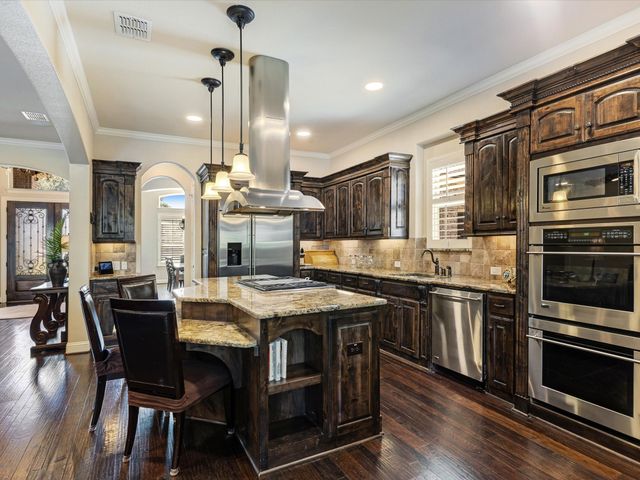 445 Stone Canyon Drive, Sunnyvale, TX 75182