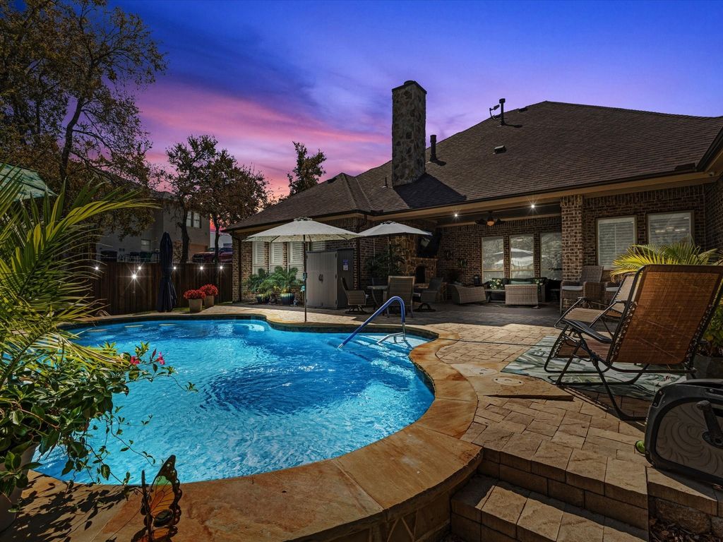 445 Stone Canyon Drive, Sunnyvale, TX 75182