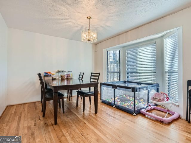 1321 Beeblossom Trail, Lawrenceville, GA 30044