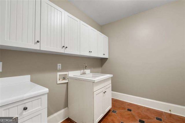 1152 Byrnwyck Road NE, Brookhaven, GA 30319