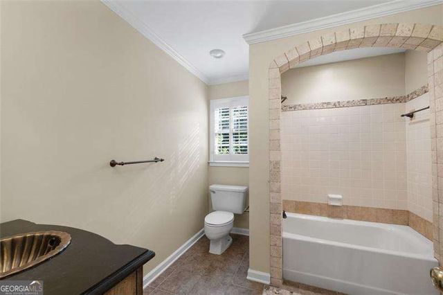 1152 Byrnwyck Road NE, Brookhaven, GA 30319