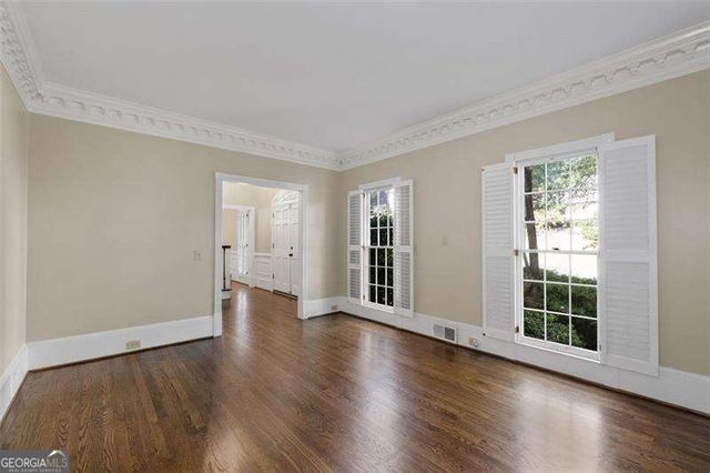 1152 Byrnwyck Road NE, Brookhaven, GA 30319