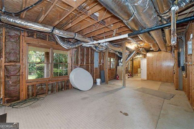 1152 Byrnwyck Road NE, Brookhaven, GA 30319