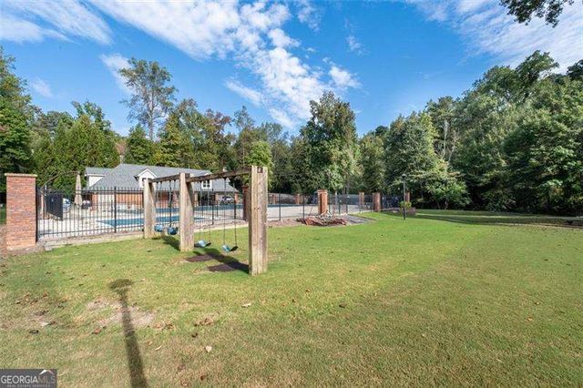 1152 Byrnwyck Road NE, Brookhaven, GA 30319