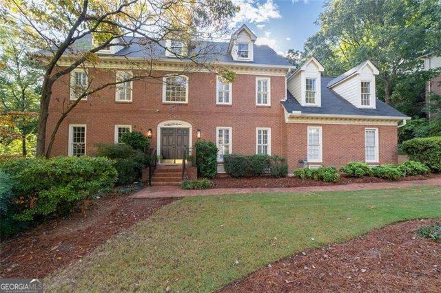 1152 Byrnwyck Road NE, Brookhaven, GA 30319