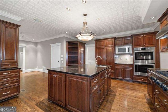 1152 Byrnwyck Road NE, Brookhaven, GA 30319