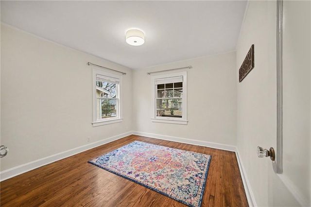 1025 E 76th Street, Kansas City, MO 64131