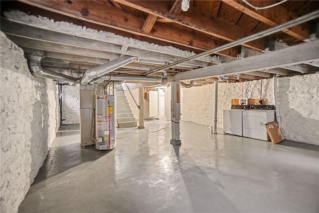 1025 E 76th Street, Kansas City, MO 64131