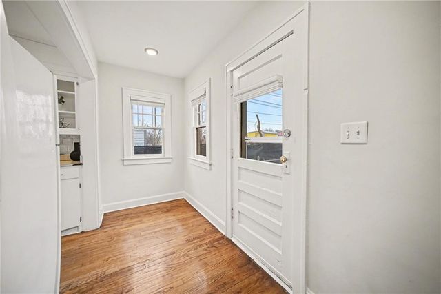 1025 E 76th Street, Kansas City, MO 64131