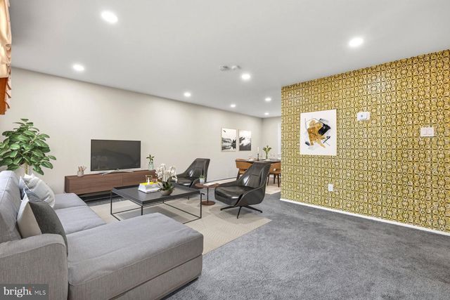 9011 HOBART ST, Upper Marlboro, MD 20774