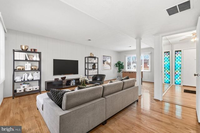 9011 HOBART ST, Upper Marlboro, MD 20774