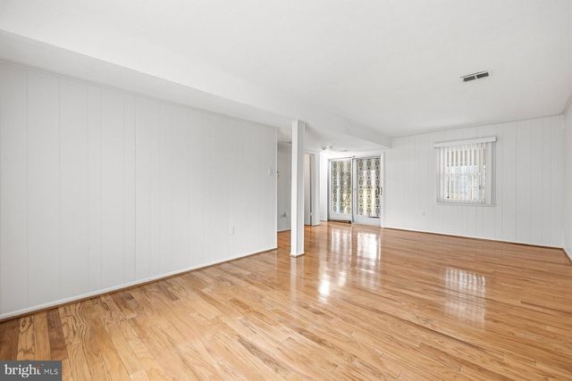 9011 HOBART ST, Upper Marlboro, MD 20774