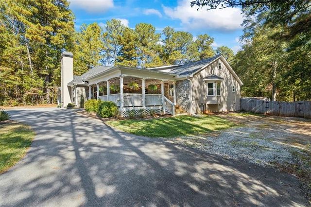 564 Eskew Road, Mcdonough, GA 30252