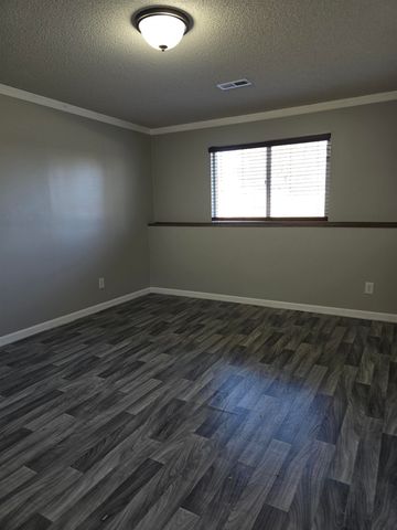 12002 W Grant Ct., Wichita, KS 67235