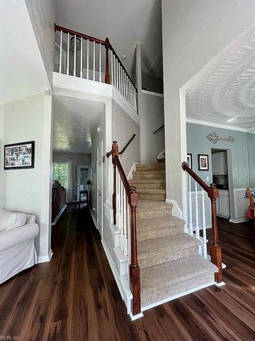 6428 Aberdeen PL, Suffolk, VA 23435