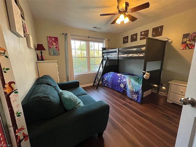 6428 Aberdeen PL, Suffolk, VA 23435