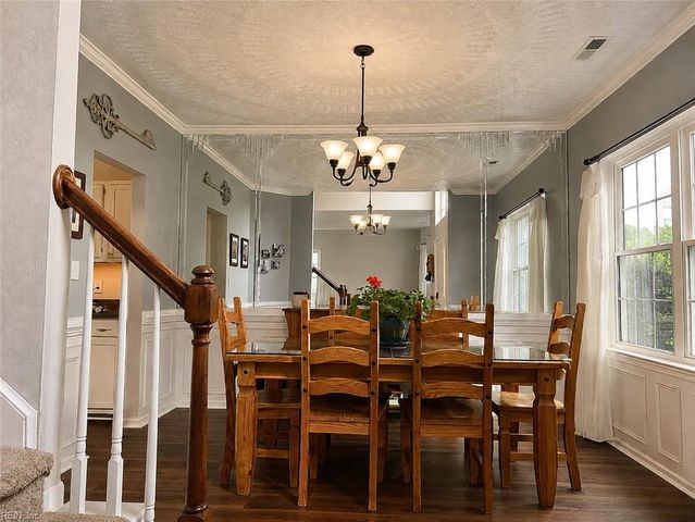 6428 Aberdeen PL, Suffolk, VA 23435