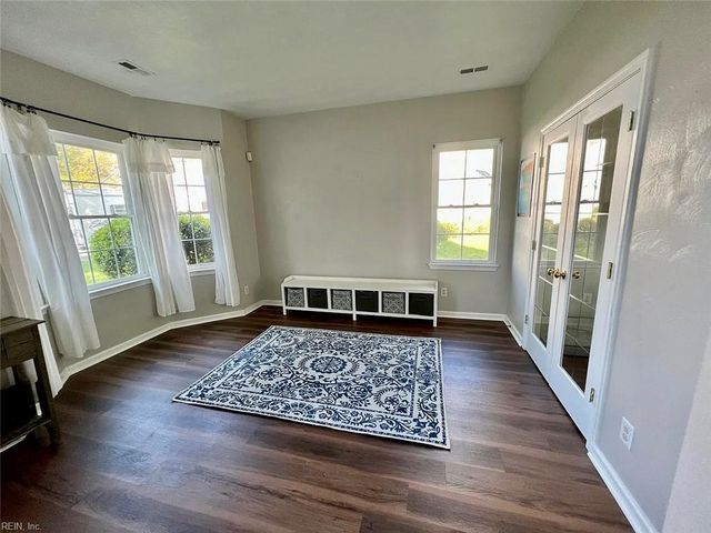 6428 Aberdeen PL, Suffolk, VA 23435
